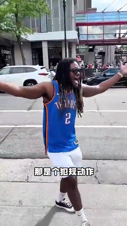 數(shù)據(jù)很炸+帶隊(duì)總決賽！但亞歷山大似乎非常不受美國球迷待見啊